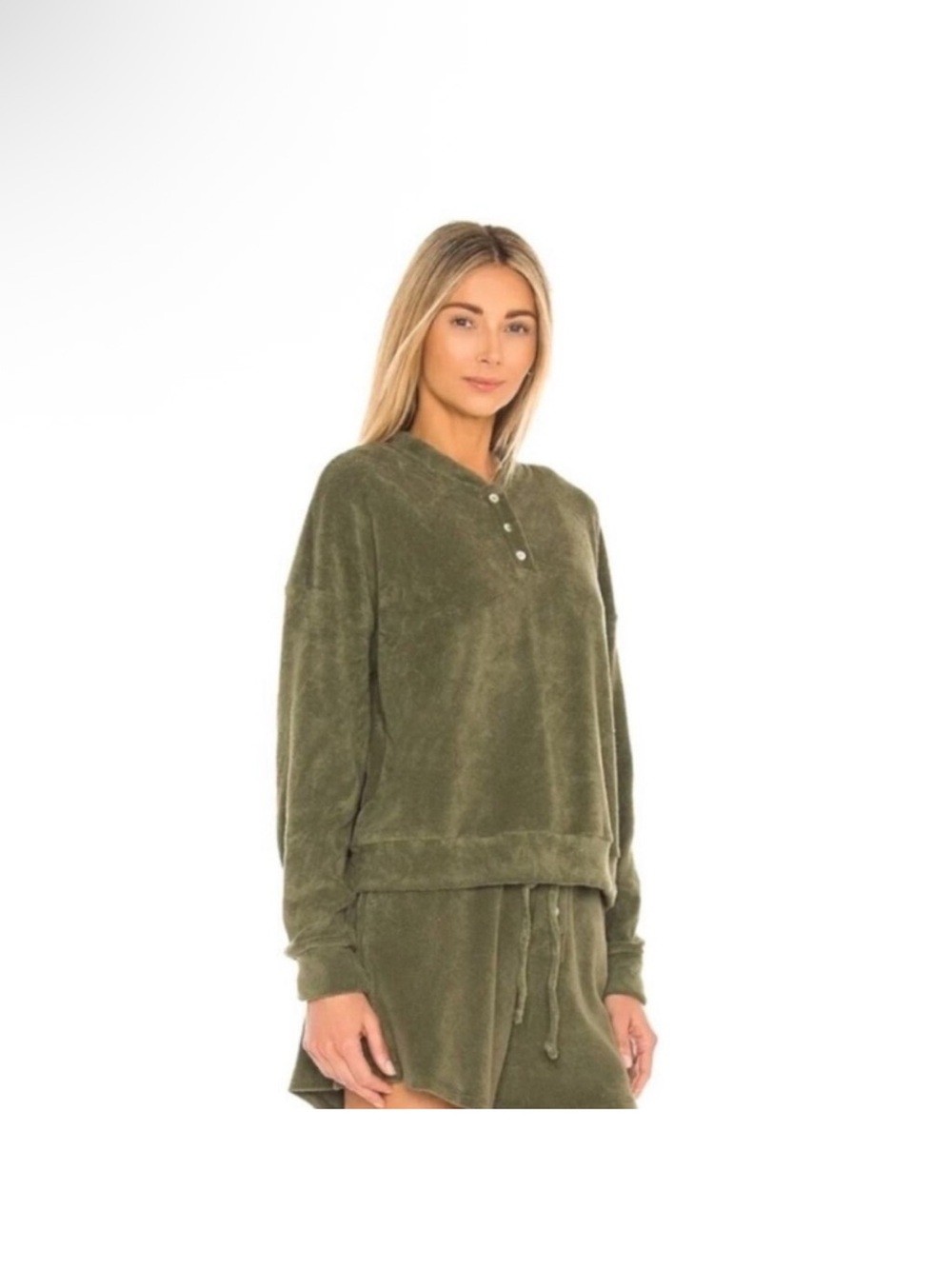 NWOT DONNI. Olive terry cloth Henley Sweatshirt size medium